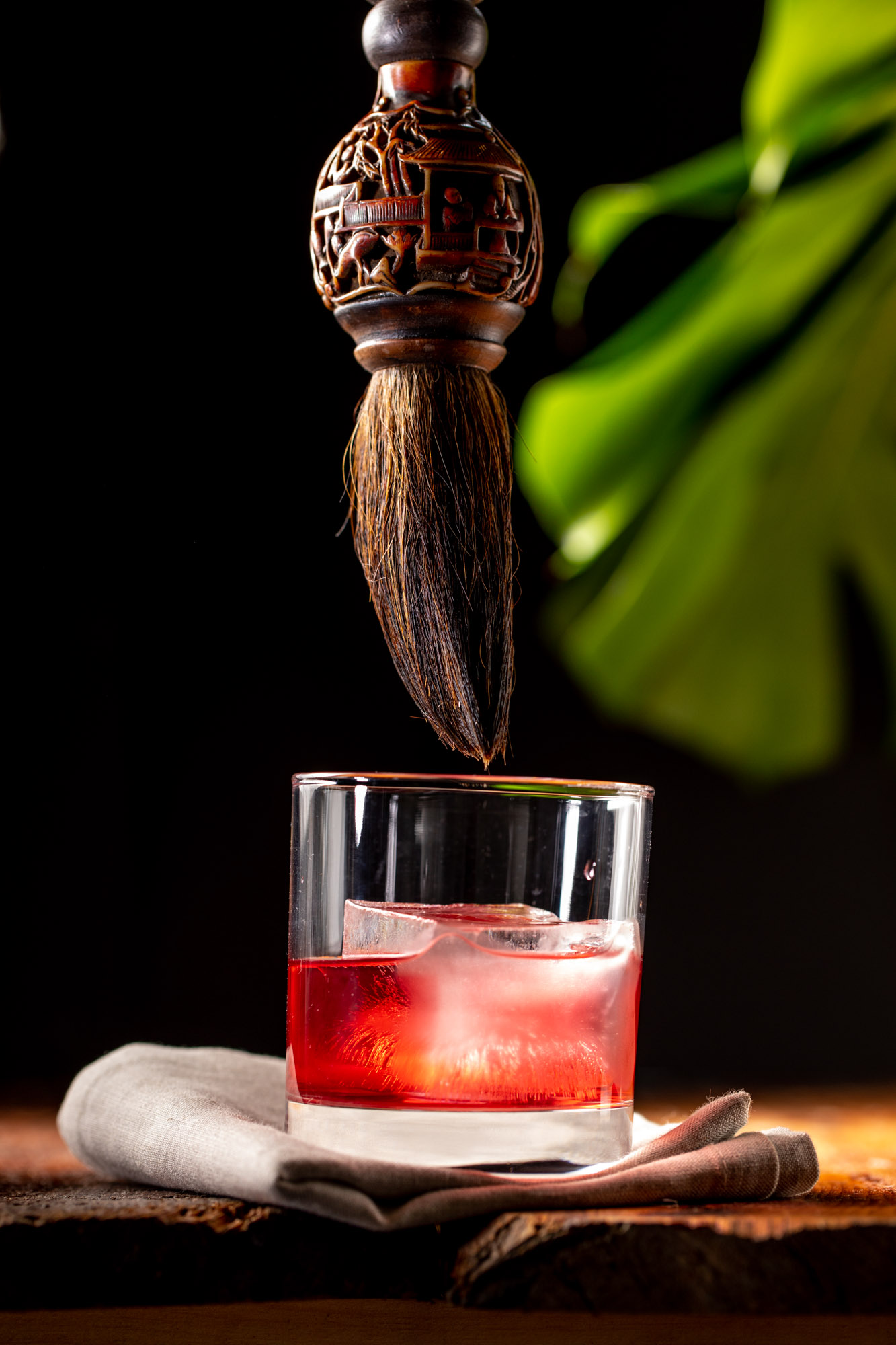 An artistic approach to photographing a cocktail